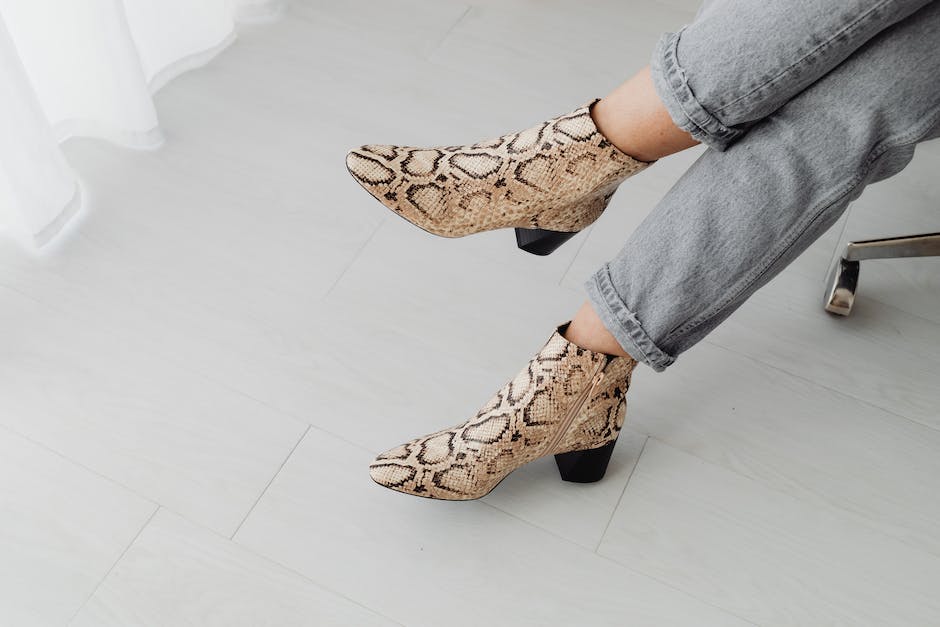 Schlichte und modische Schuhe - Chelsea Boots